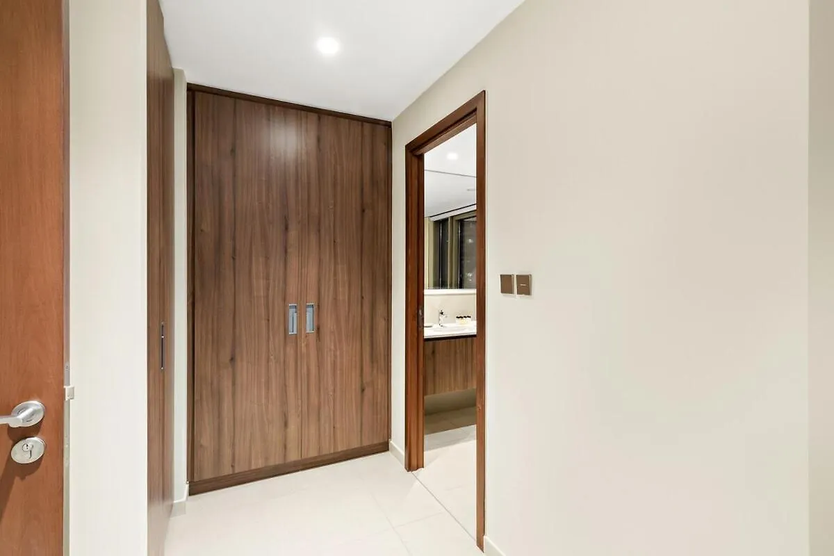 First Class 2Br Refreshing Creek View Dubai 0*,