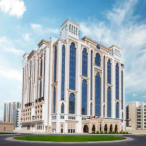 Al Jaddaf Rotana Отель